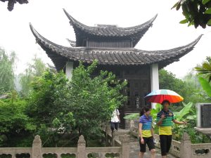 Bridge and willow trees at Slender West Lake in Yangzhou